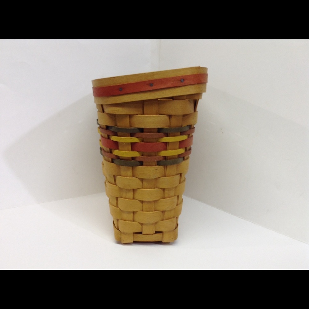 1995 Carnation Baskets - Picture 4 of 6